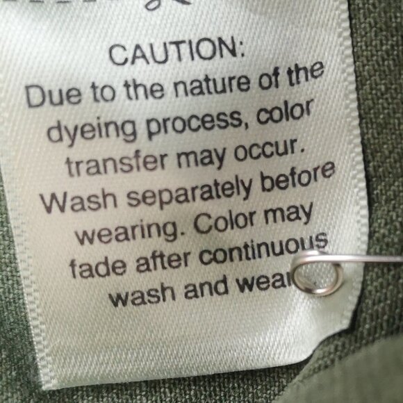 NWT Universal Thread Ladies Size 14W High Rise Midi A-line Green Jean Shorts - Picture 11 of 15